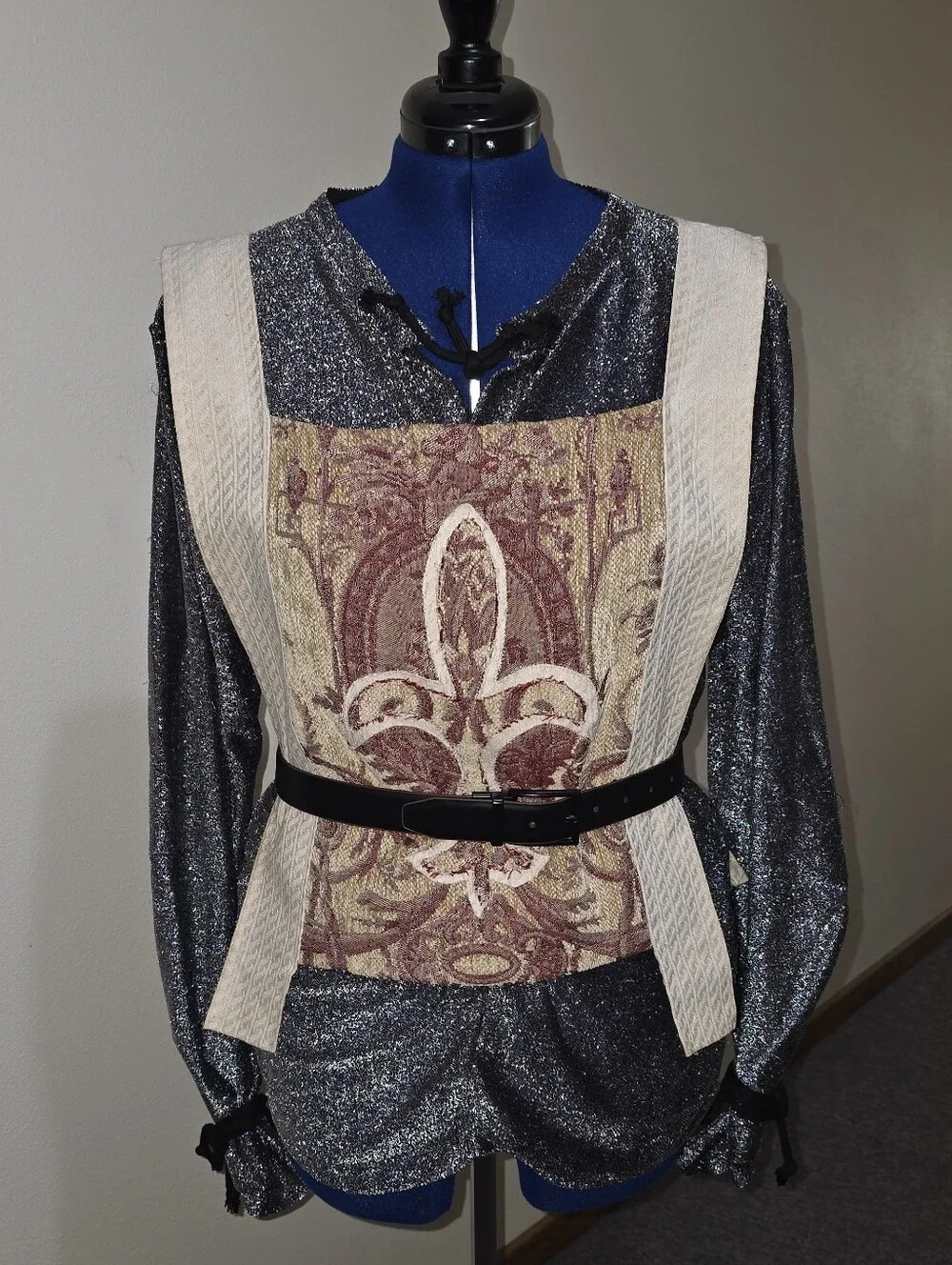 Handmade Knight Costume - Youth/X-Small Adult (See Measurments In Listing)